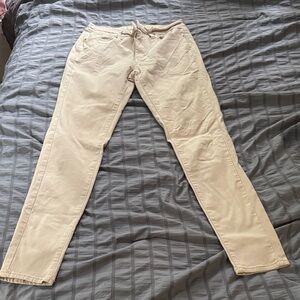 Hybrid & Company Women's Cream Skinny Pants‎